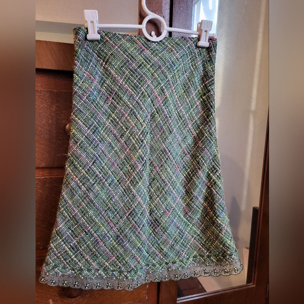 Green Tweed skirt. Express. Size zero.